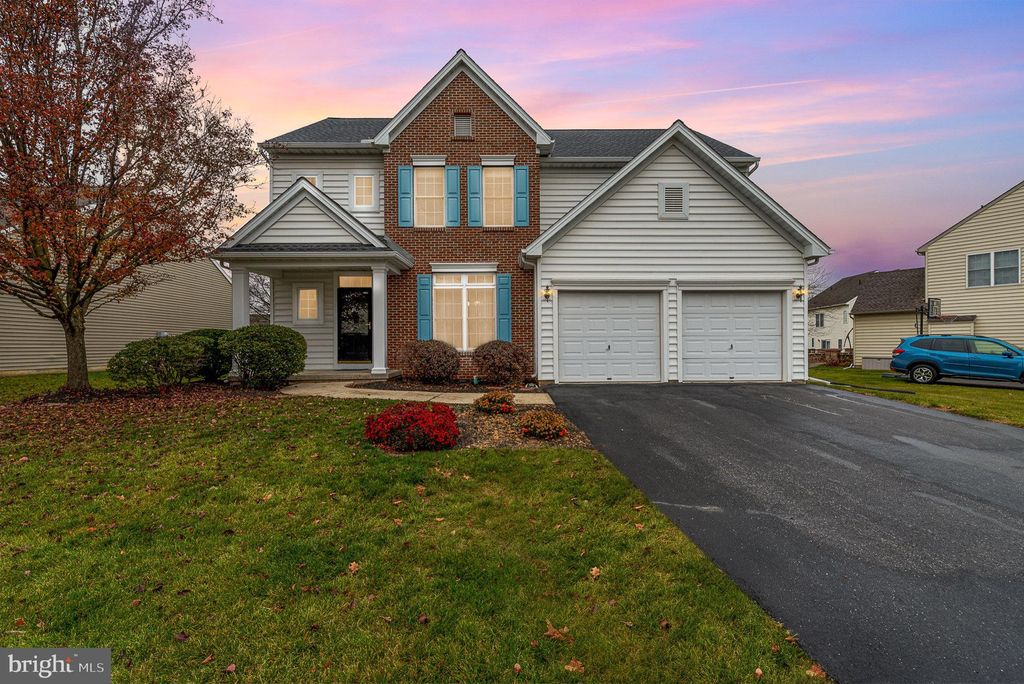 Photo of 115 Charlan Boulevard, Mount Joy, PA 17552 (MLS # PALA2044114)