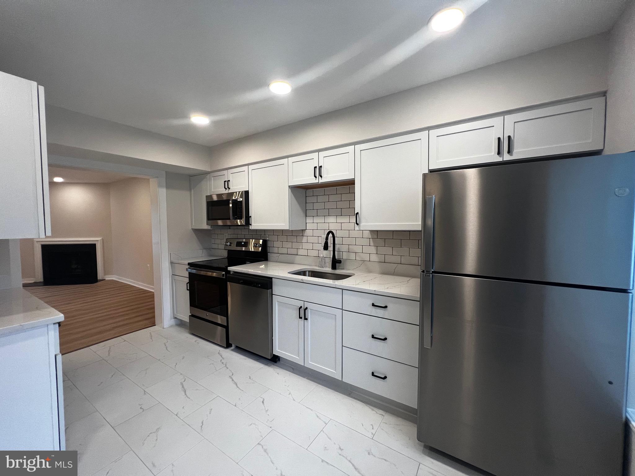 DISTRICT HEIGHTS - Residential Lease