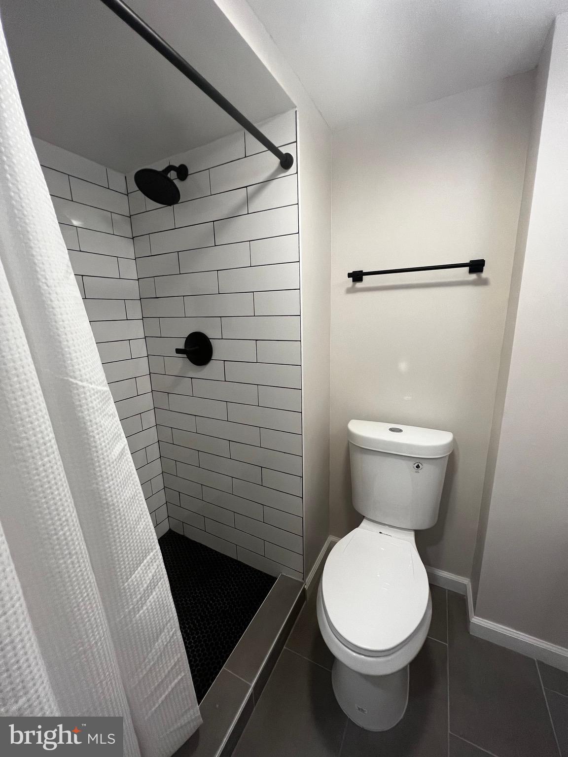 DISTRICT HEIGHTS - Residential Lease