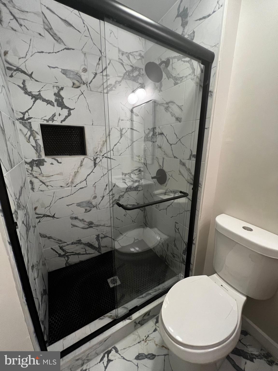 DISTRICT HEIGHTS - Residential Lease