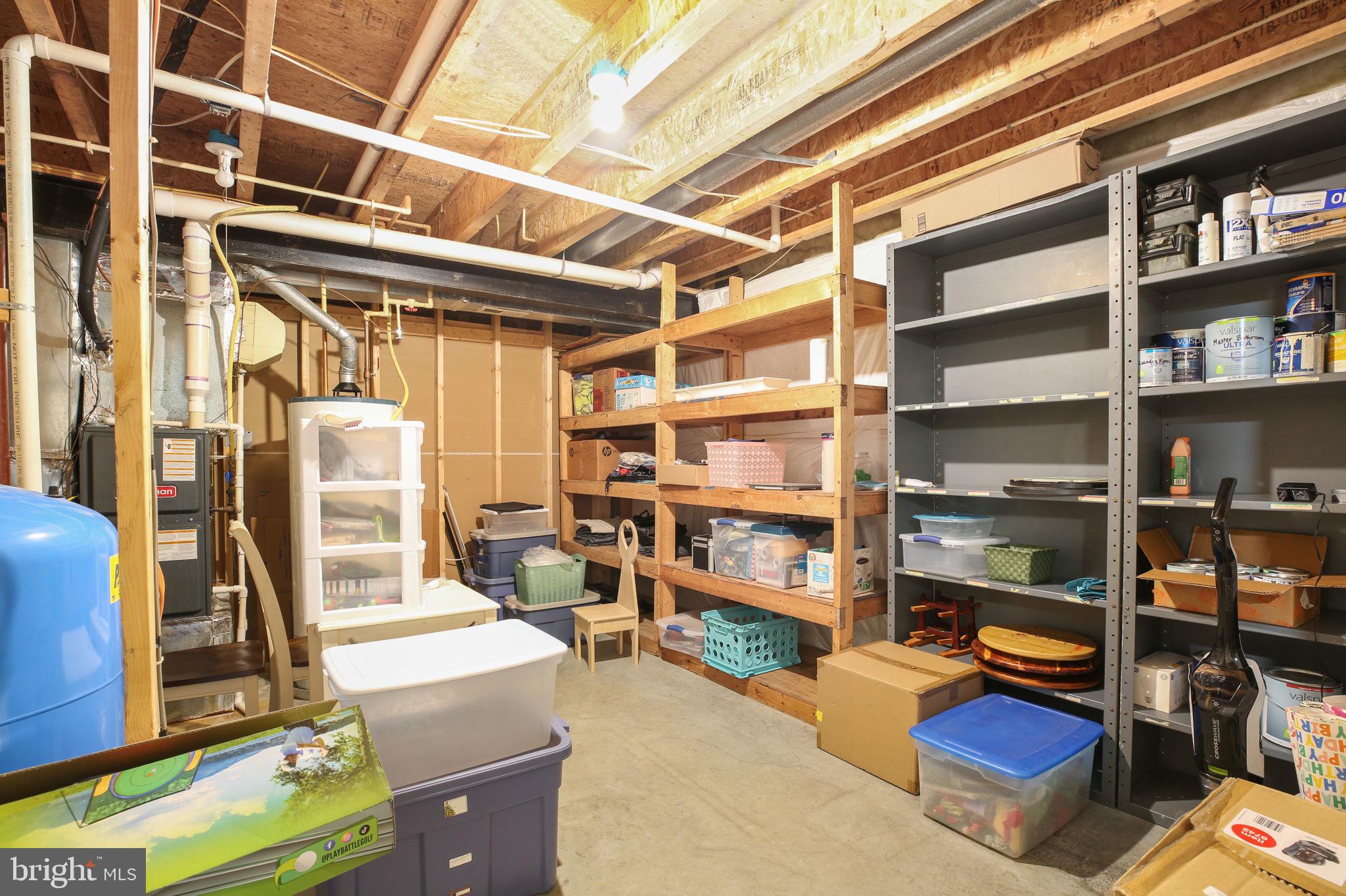 MABEL M PETTIE - Residential