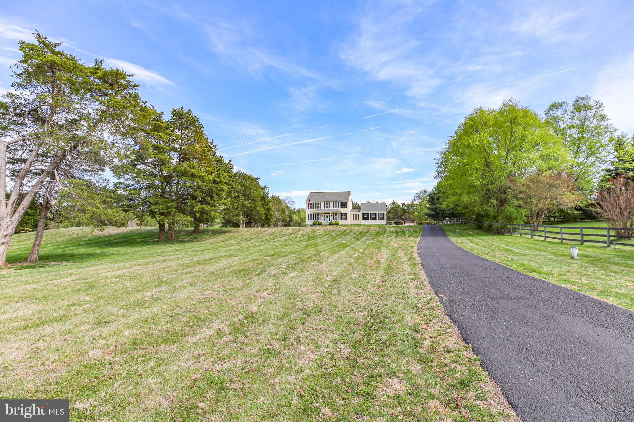 19313 WINDSONG COURT