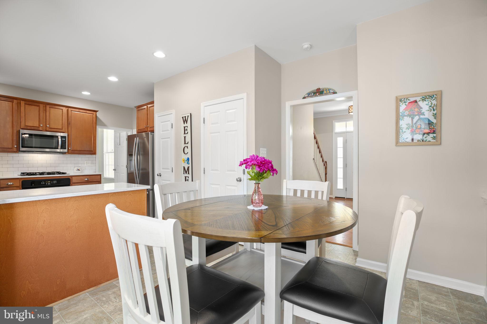 MABEL M PETTIE - Residential