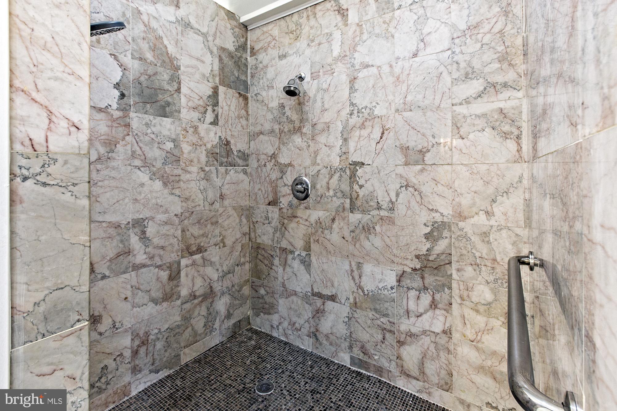 CHARLTON FARMS - Residential