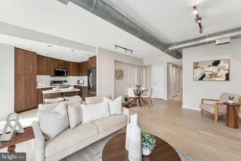 3409 Wilson Boulevard Unit 312, Arlington, VA MLS: VAAR2057432