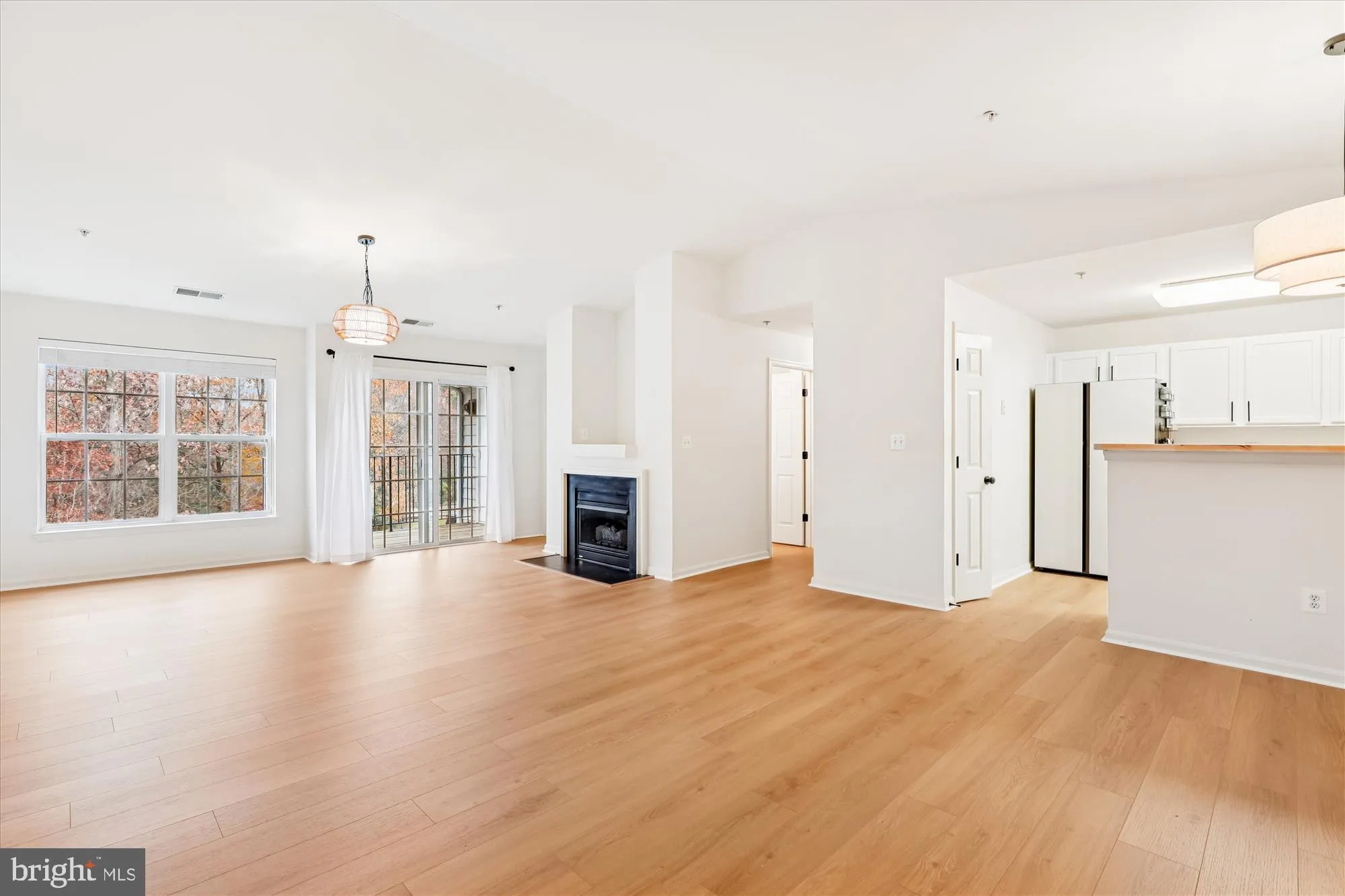 Annapolis, Maryland 21401, United States, 2 Bedrooms Bedrooms, ,2 BathroomsBathrooms,Residential,Active,247350