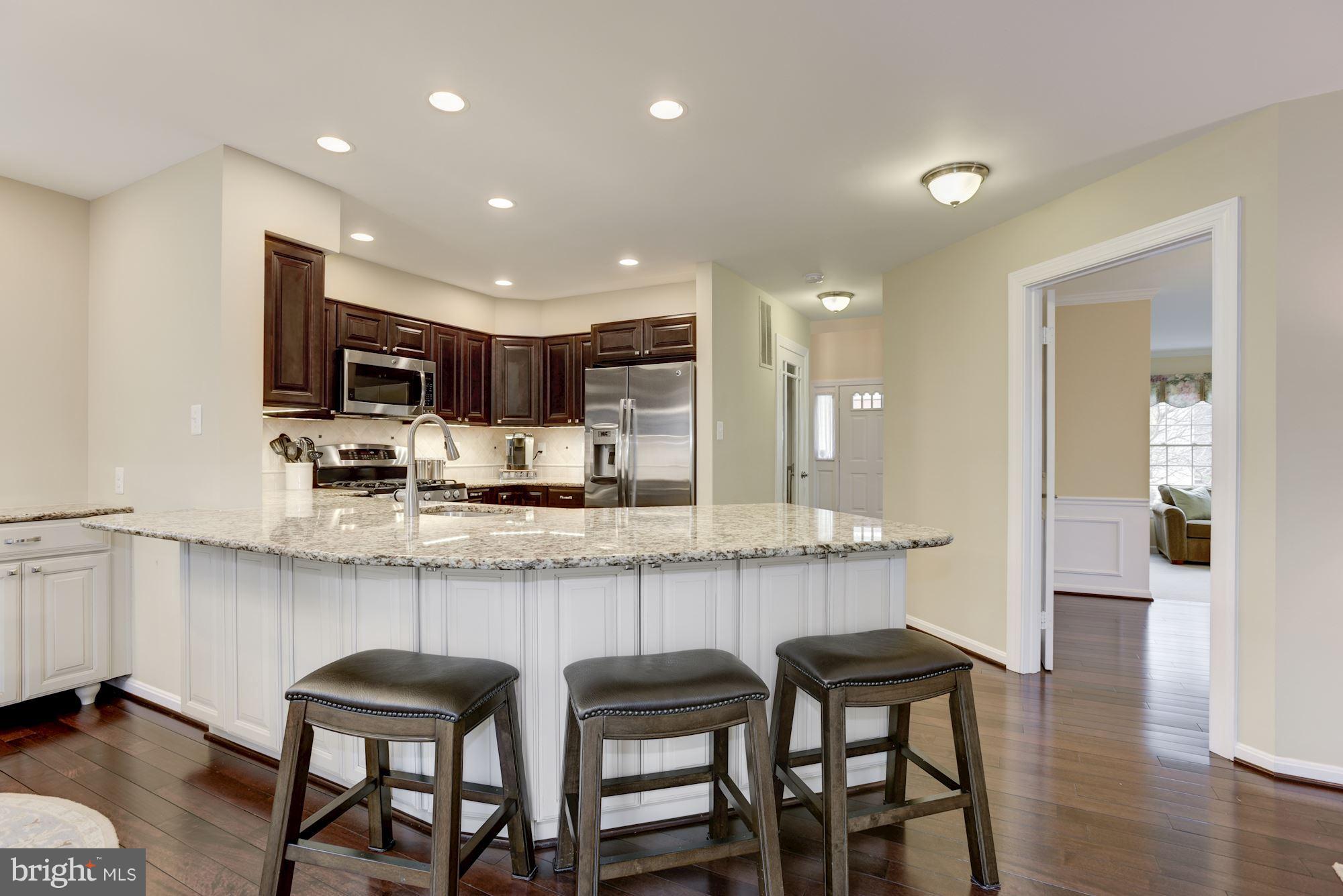 LIFESTYLE AT SULLY STATION - Residential