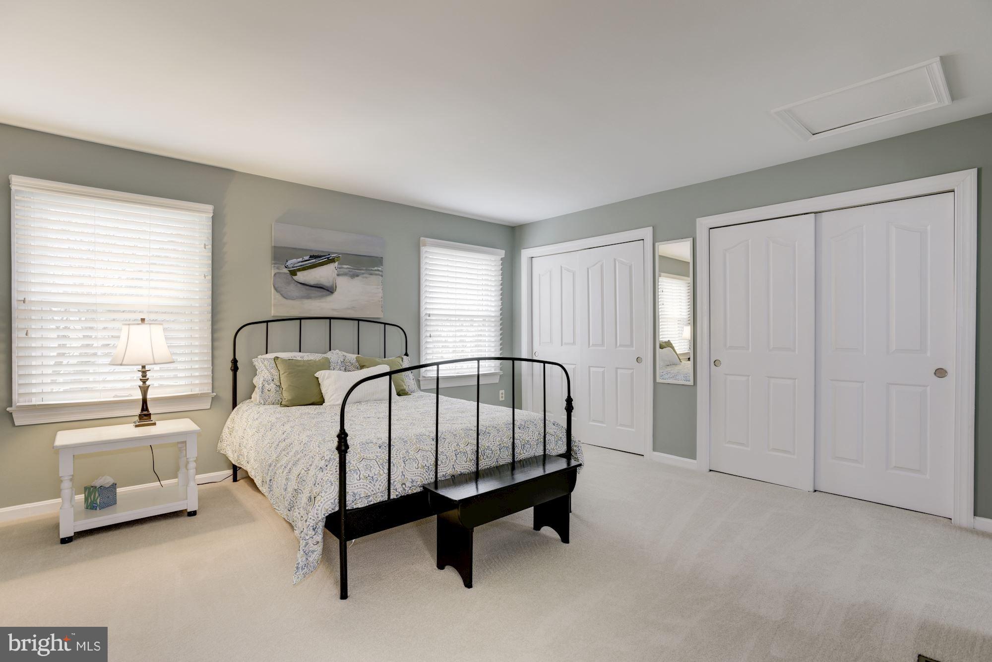 LIFESTYLE AT SULLY STATION - Residential