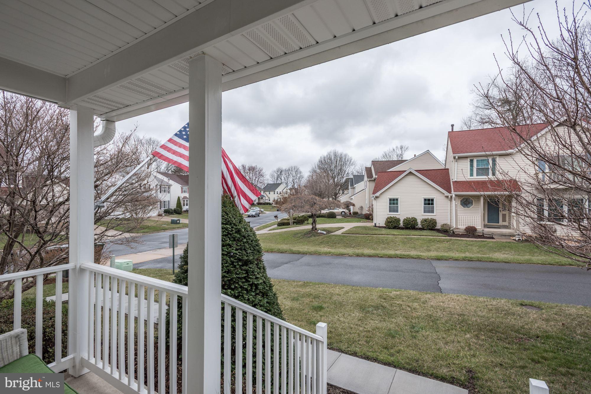 LIFESTYLE AT SULLY STATION - Residential