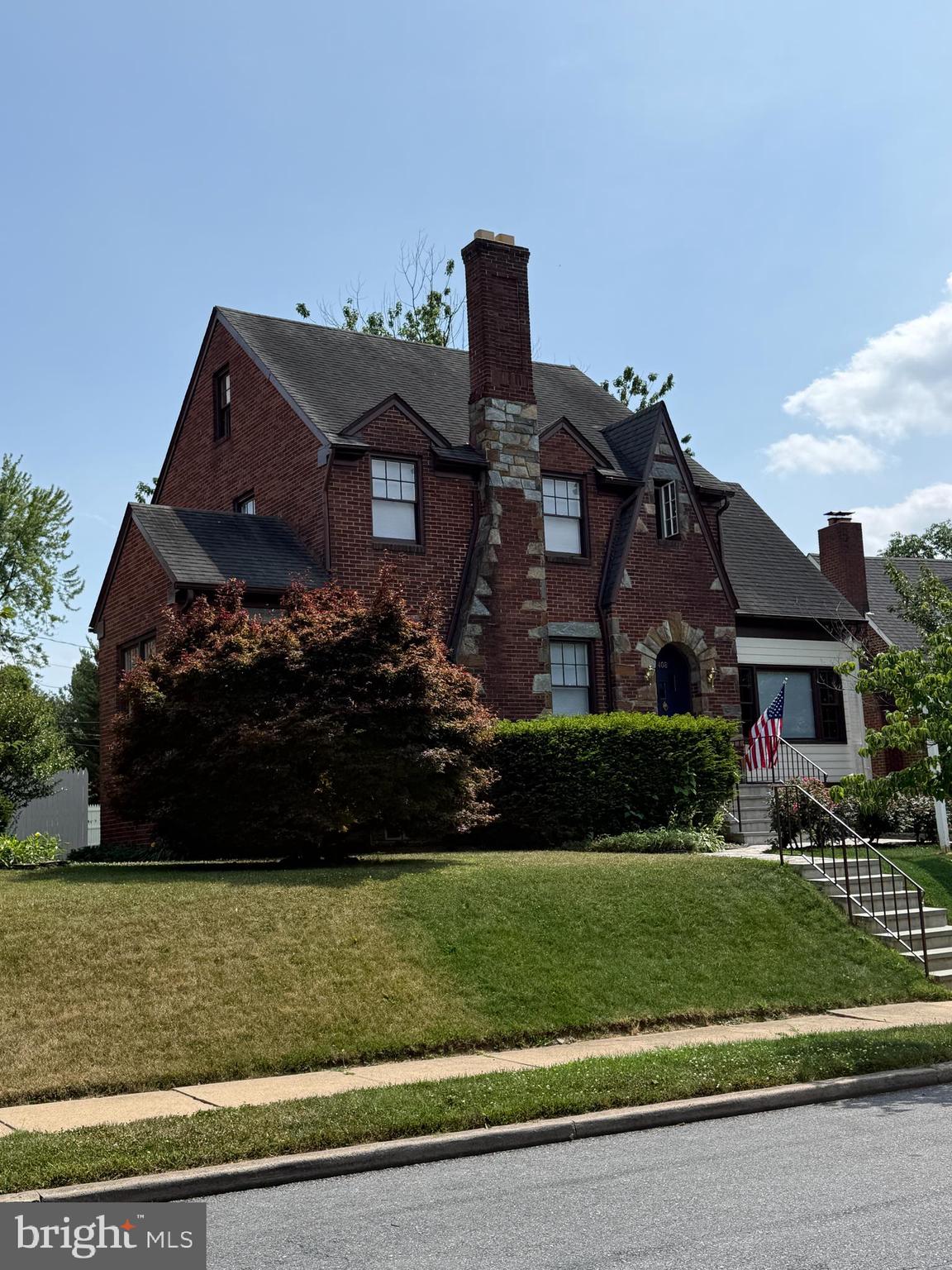408 CARROLL PARKWAY