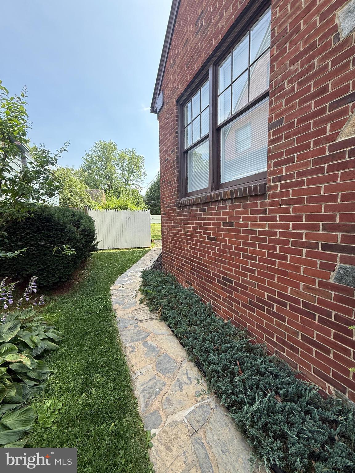 408 CARROLL PARKWAY