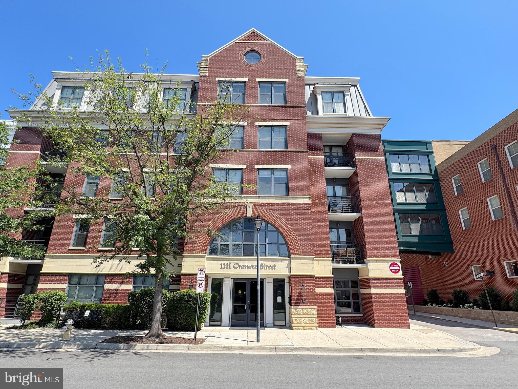 1111 ORONOCO STREET 429