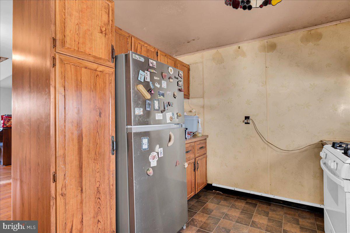 OAKMONT - Residential