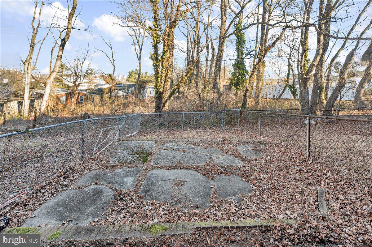 OAKMONT - Residential