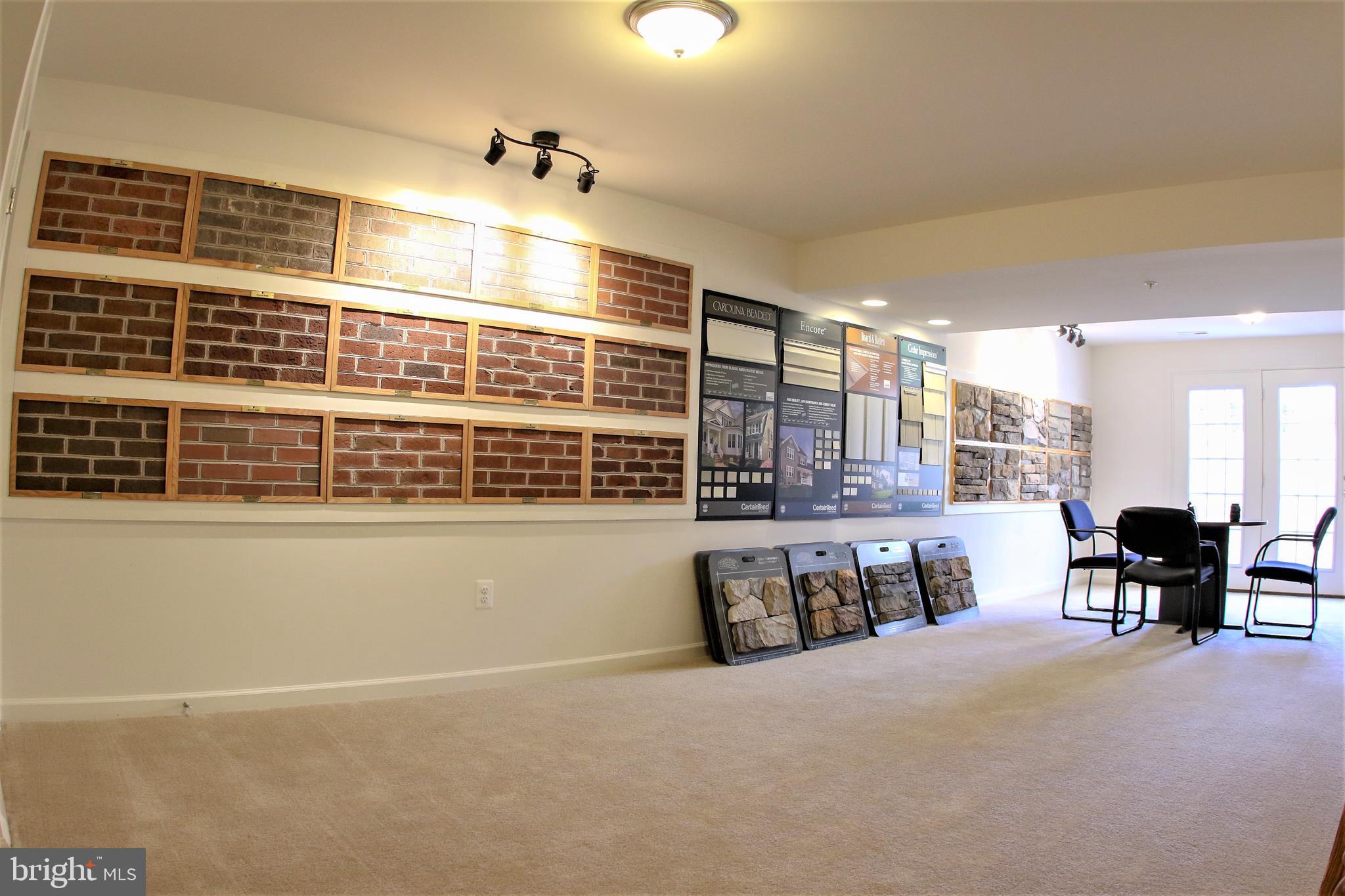 MAPLE VALLEY ESTATES - Residential