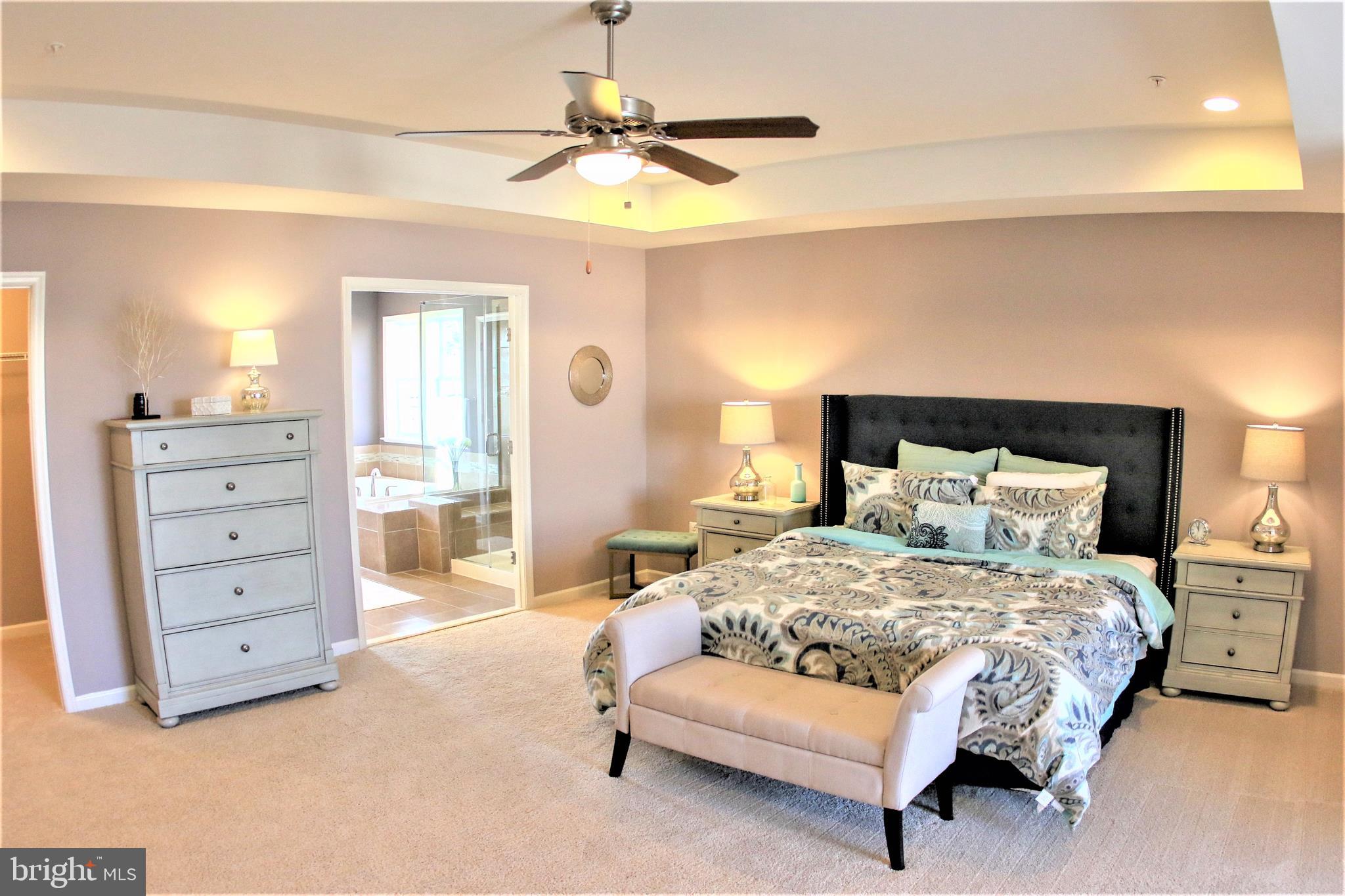 MAPLE VALLEY ESTATES - Residential