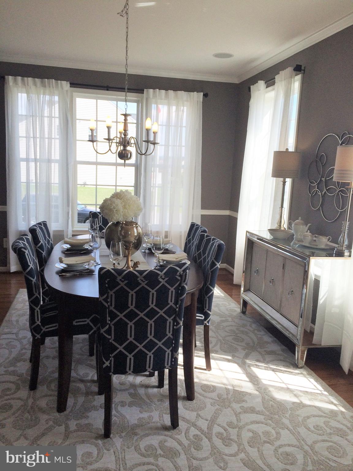 MAPLE VALLEY ESTATES - Residential