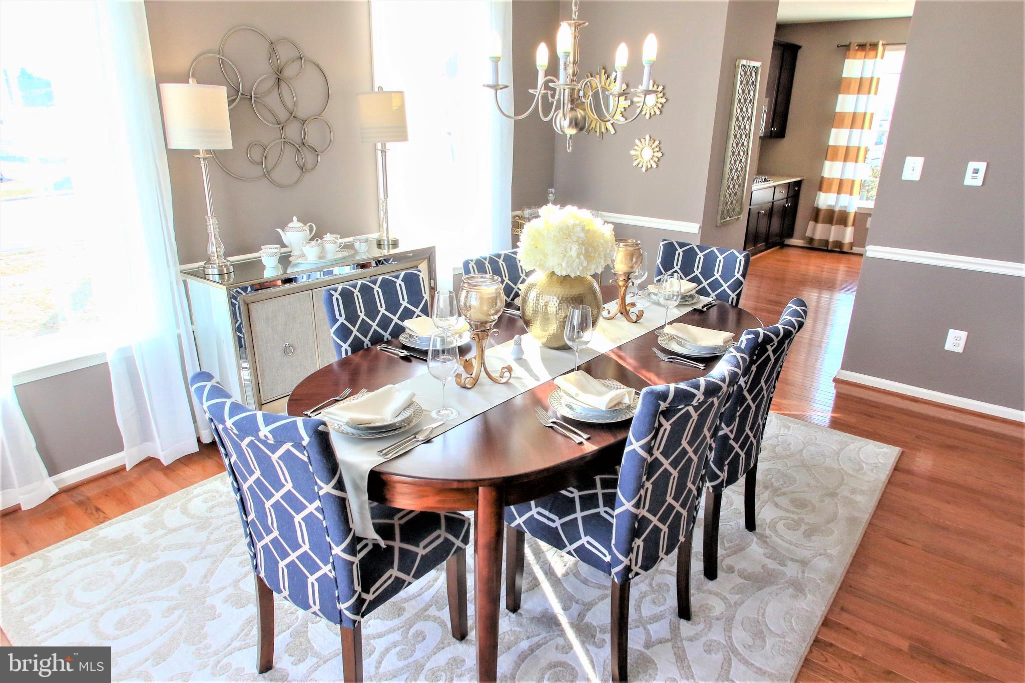 MAPLE VALLEY ESTATES - Residential