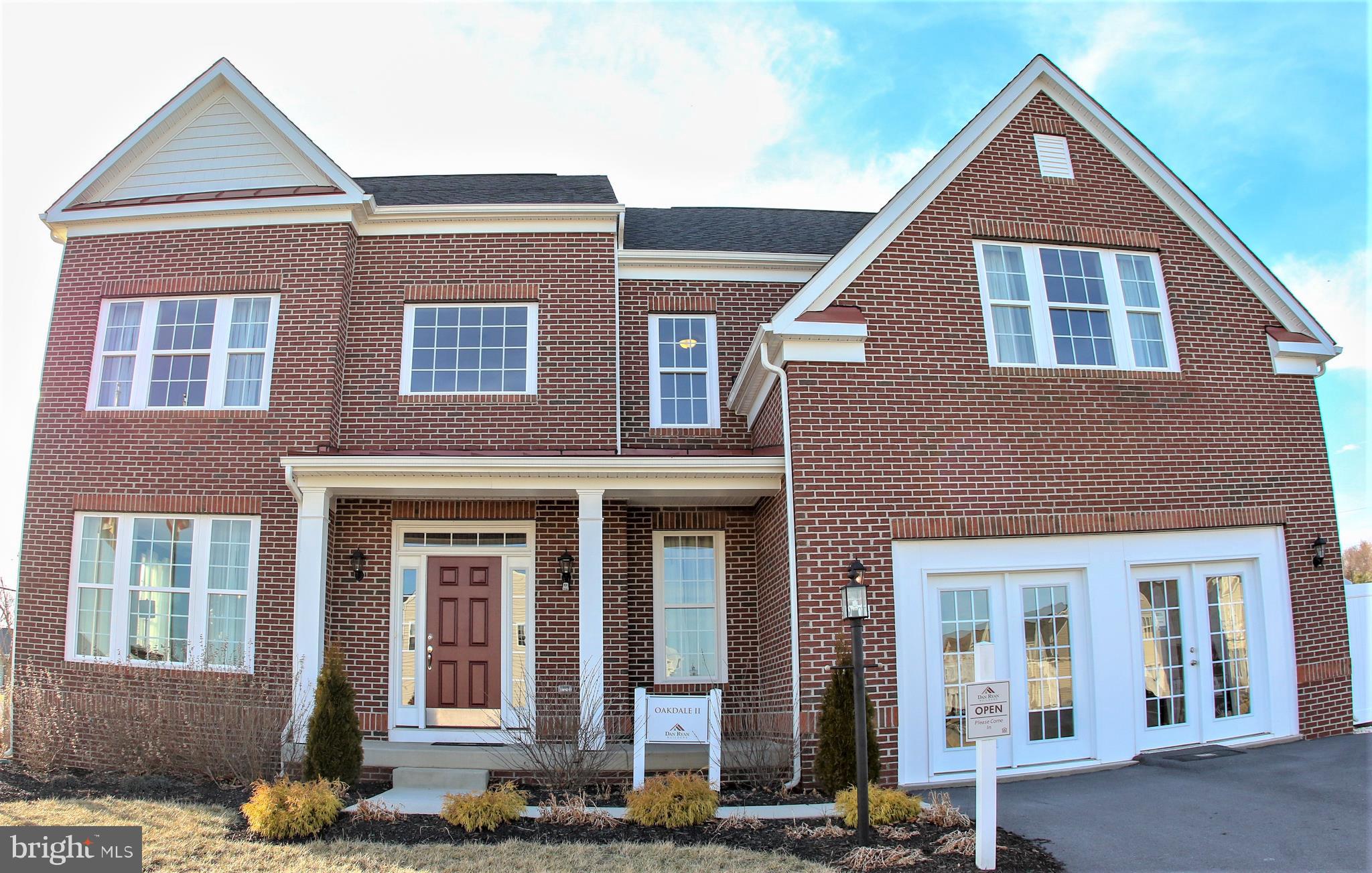 MAPLE VALLEY ESTATES - Residential