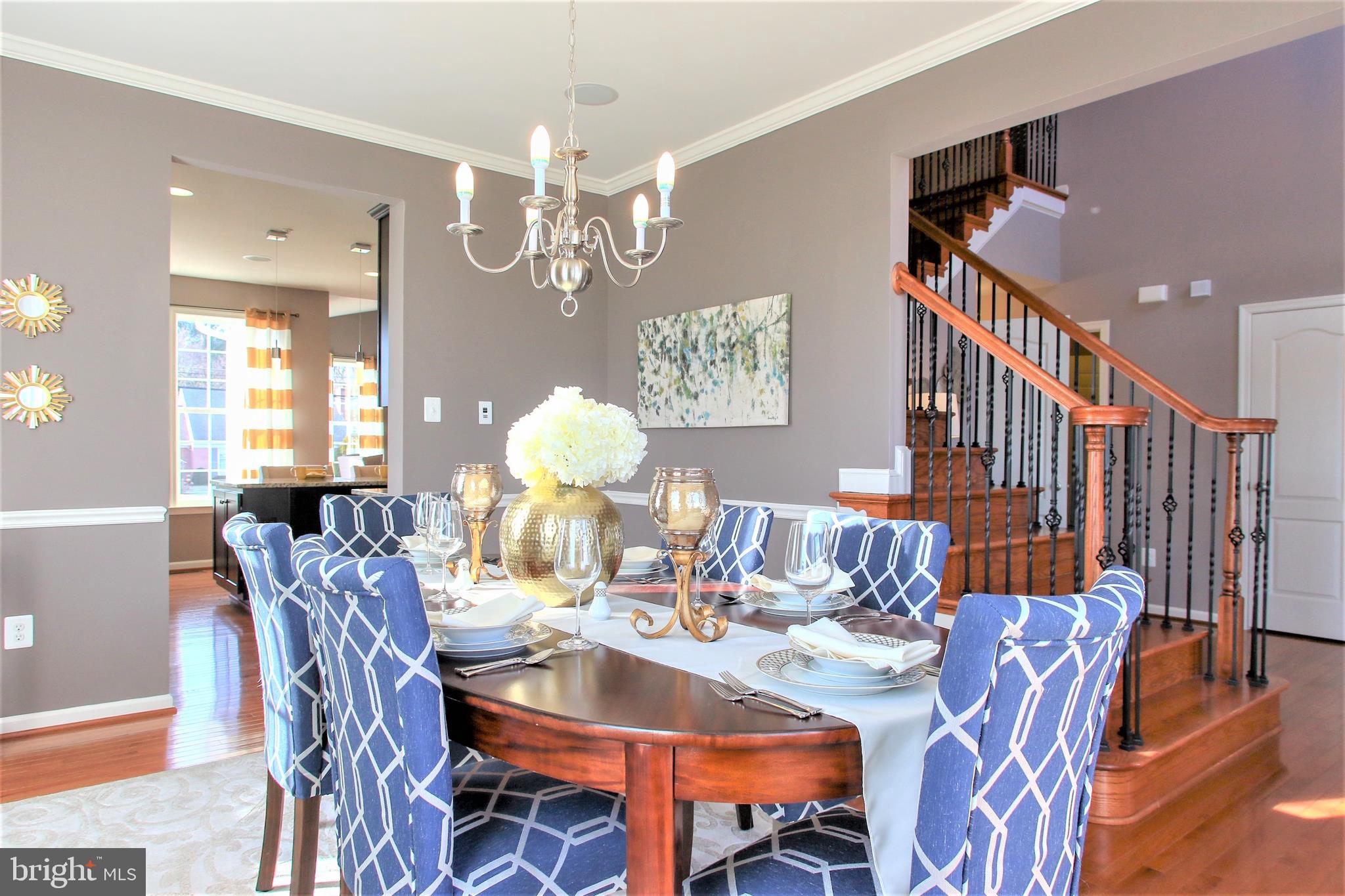 MAPLE VALLEY ESTATES - Residential