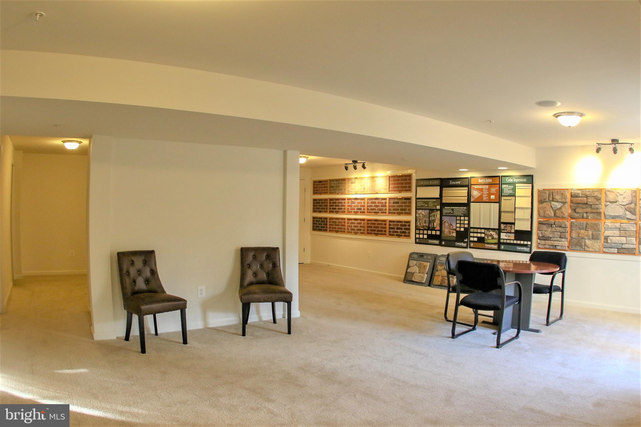 MAPLE VALLEY ESTATES - Residential