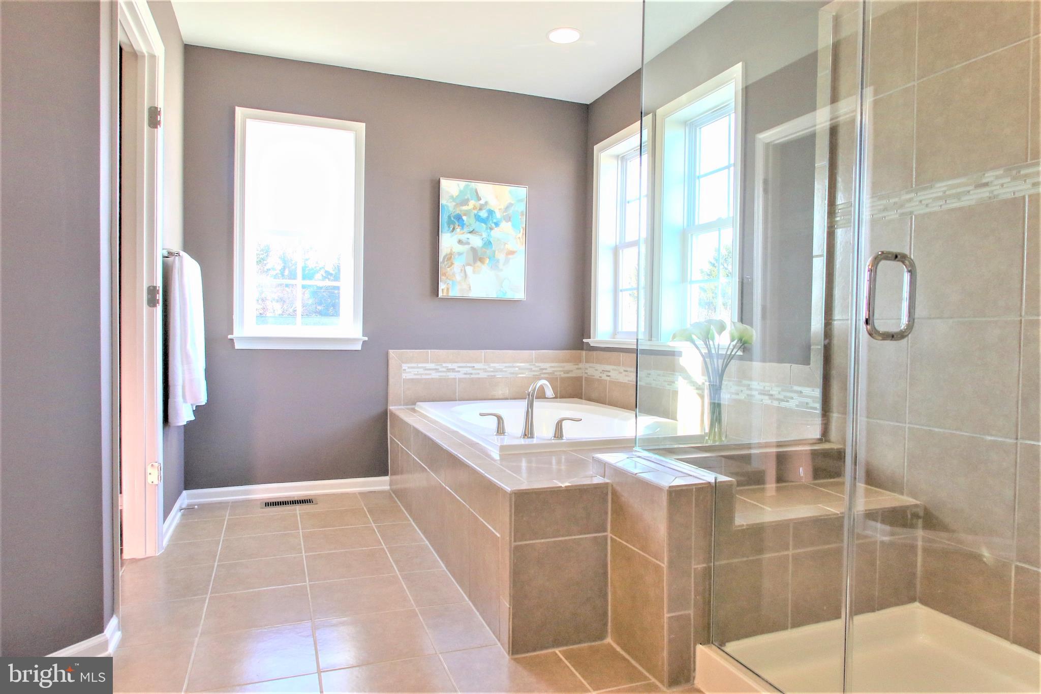 MAPLE VALLEY ESTATES - Residential