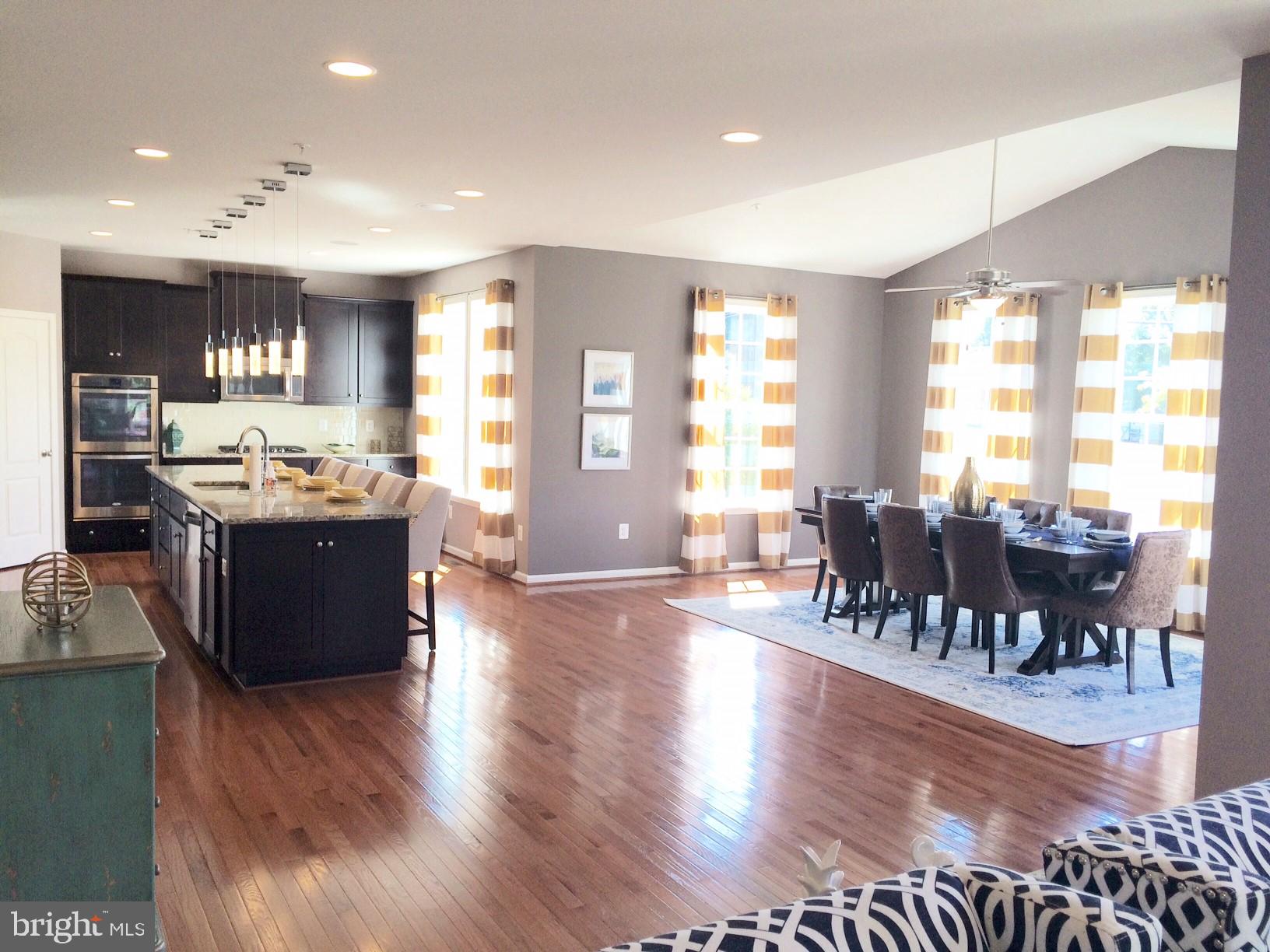 MAPLE VALLEY ESTATES - Residential