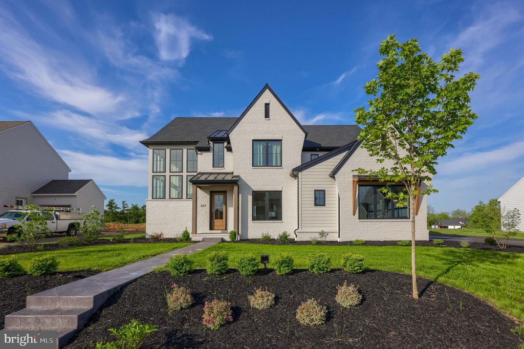 Photo of 313 Iron Valley Drive, LEBANON, PA 17042 (MLS # PALN2022476)