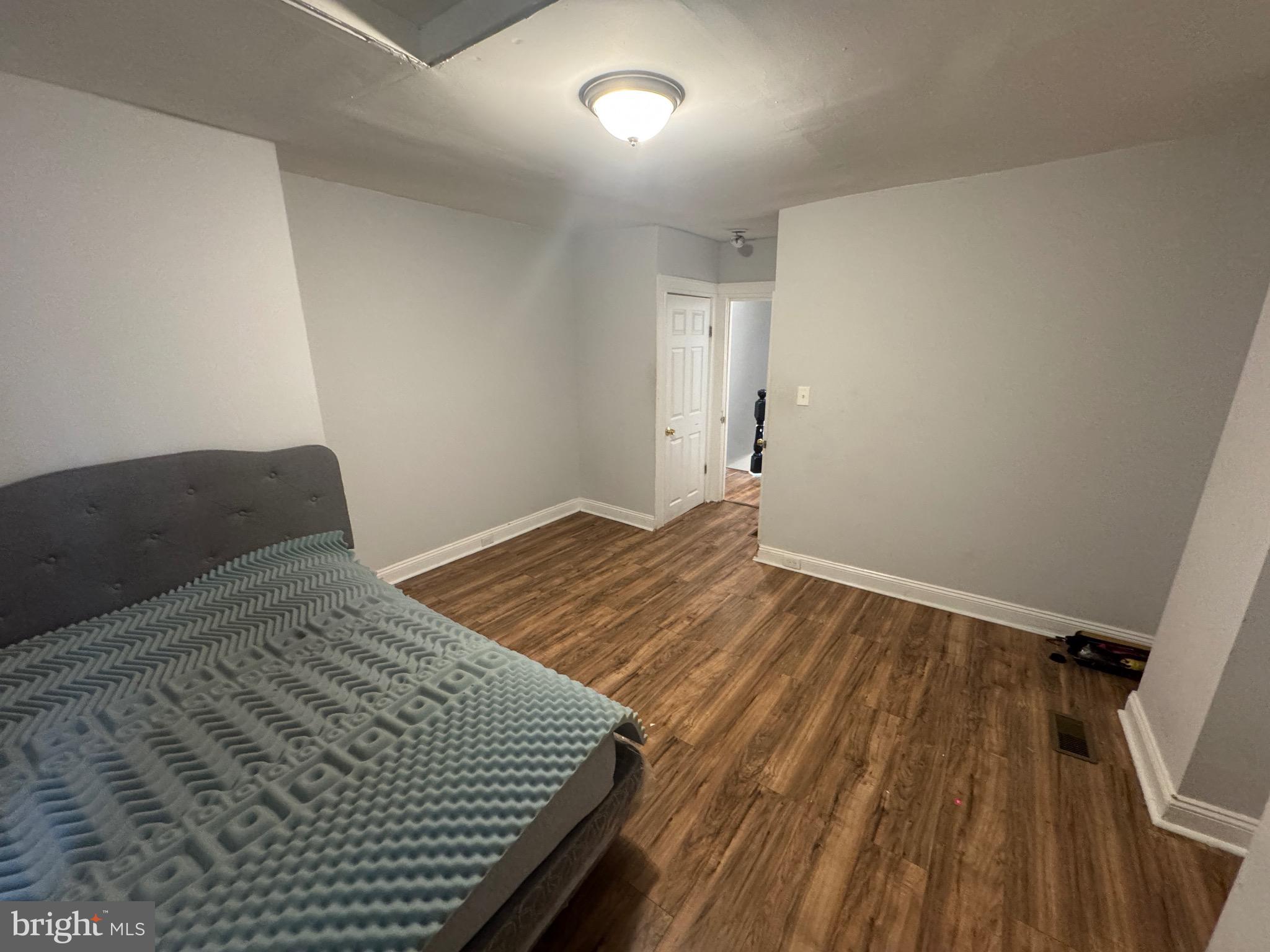 CLIFTON PARK - Residential