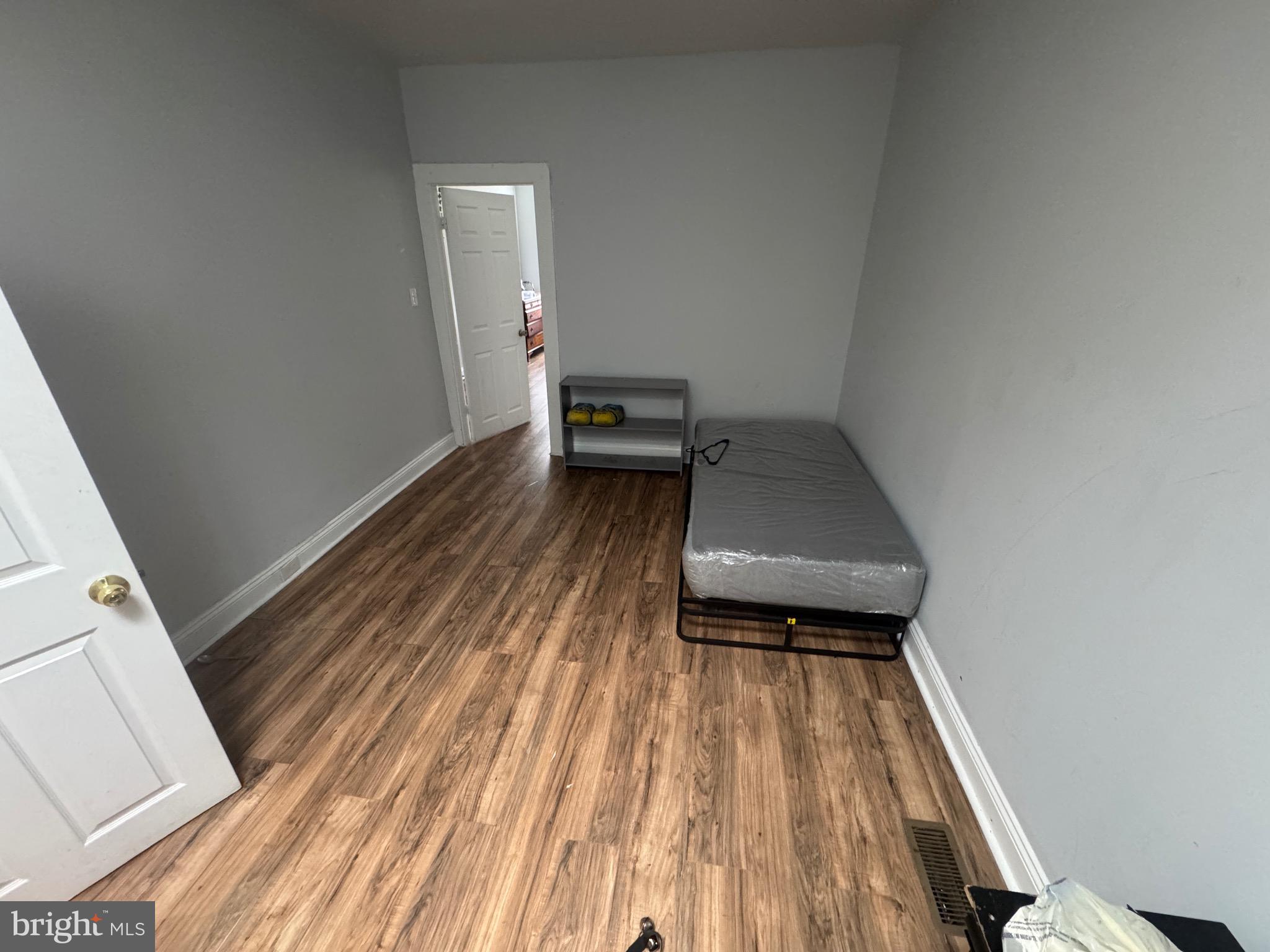 CLIFTON PARK - Residential