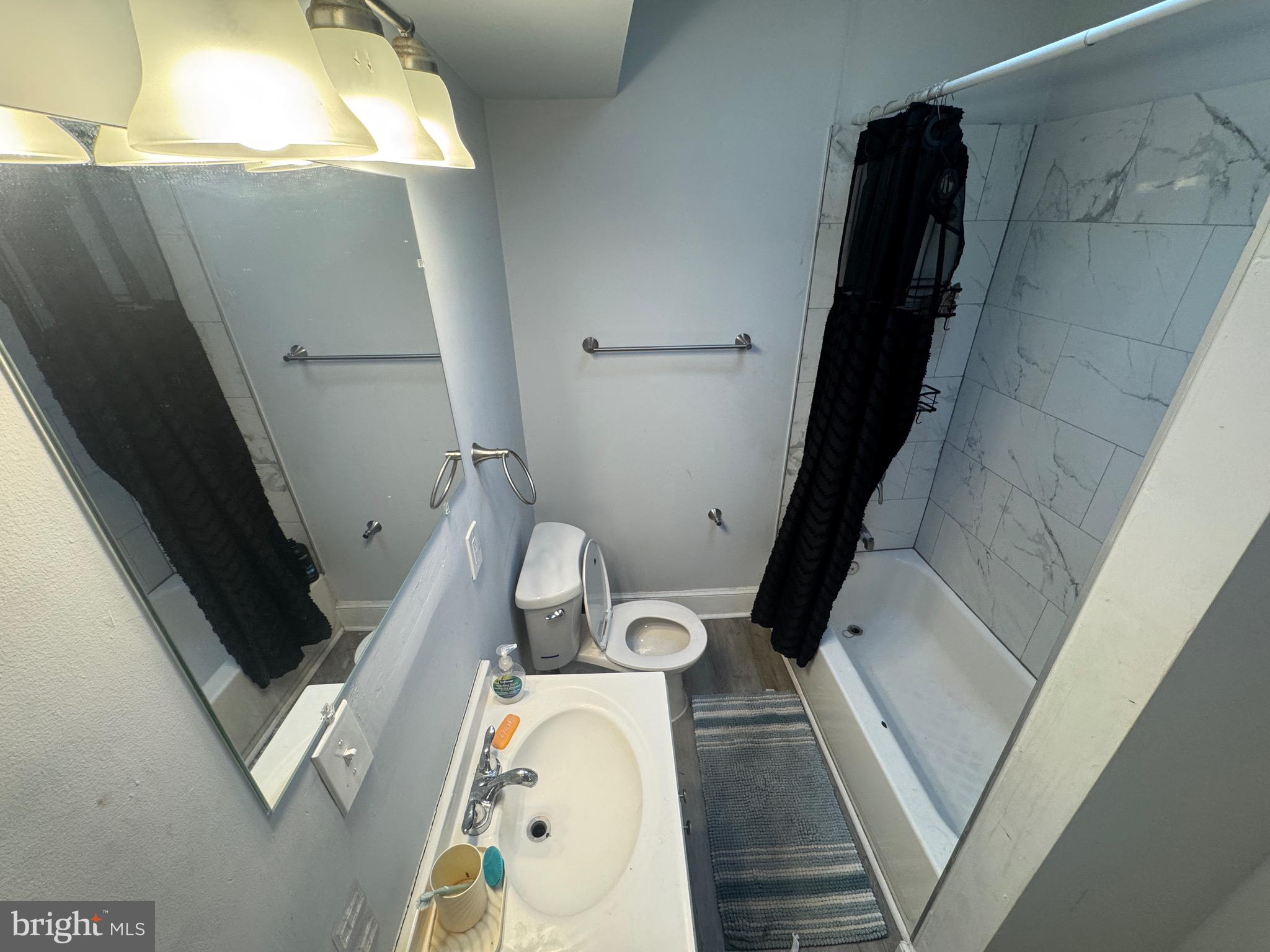 CLIFTON PARK - Residential