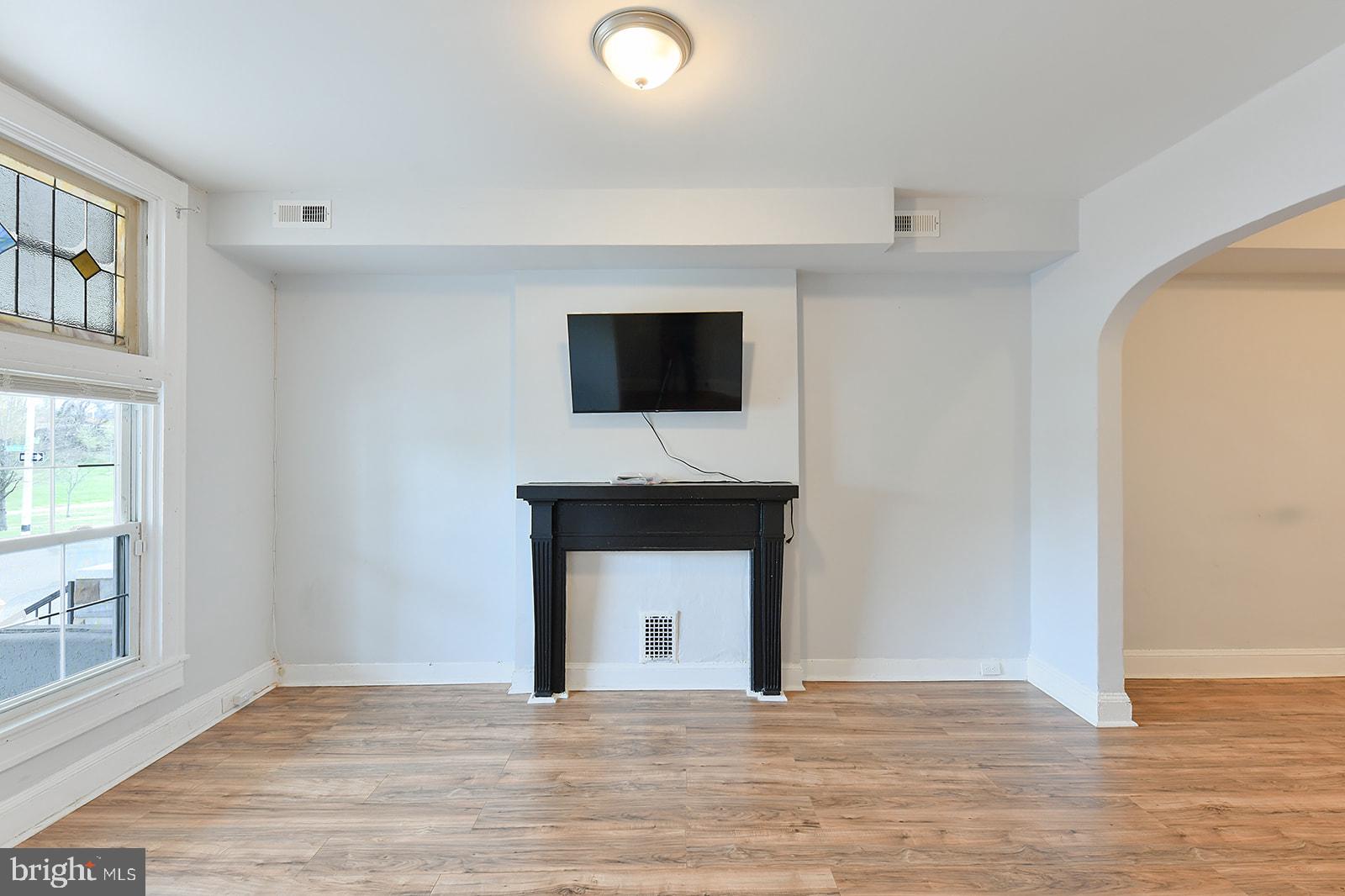 CLIFTON PARK - Residential