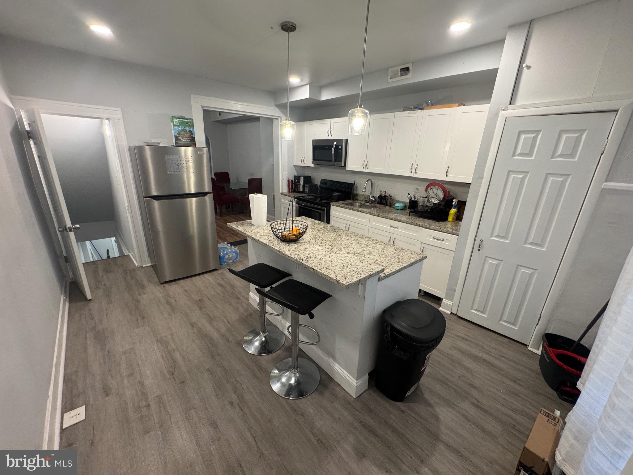 CLIFTON PARK - Residential