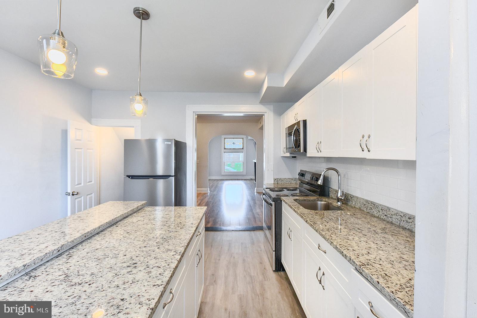 CLIFTON PARK - Residential