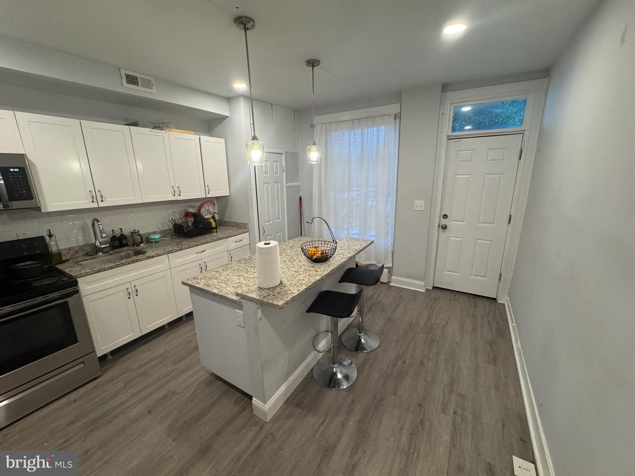 CLIFTON PARK - Residential