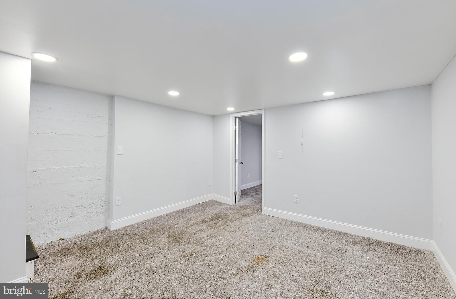 CLIFTON PARK - Residential