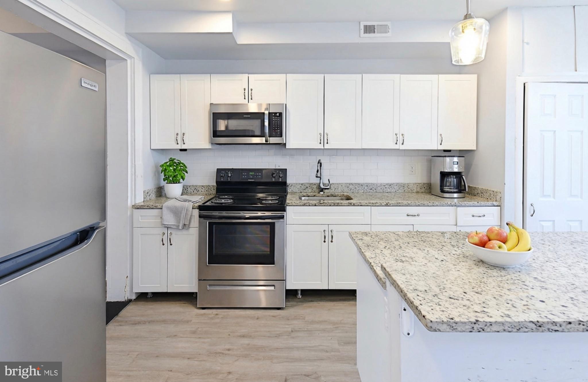 CLIFTON PARK - Residential