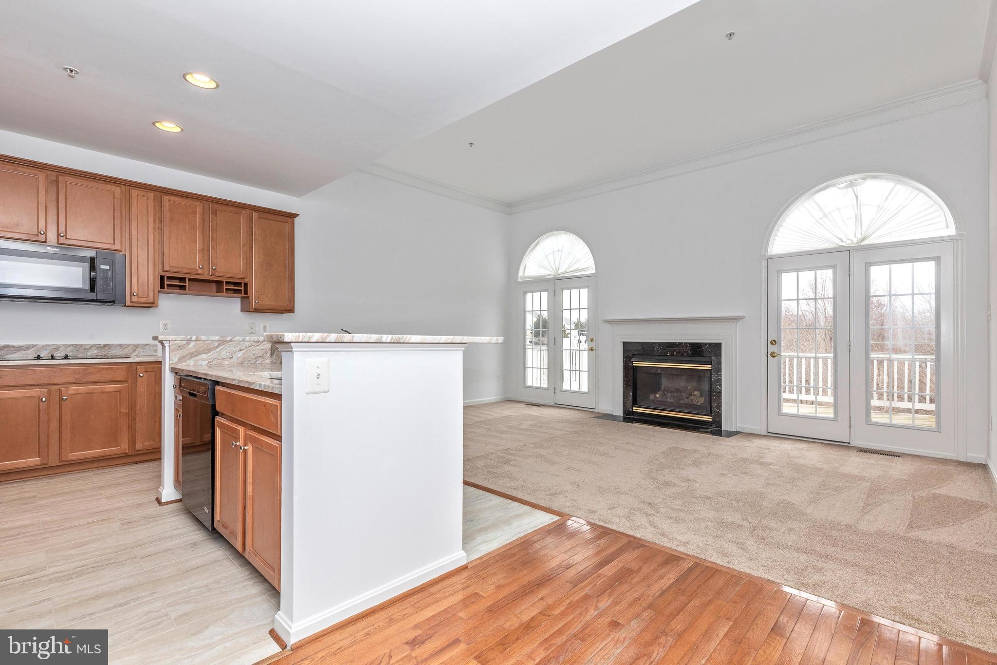 VILLAGES OF URBANA - Residential Lease