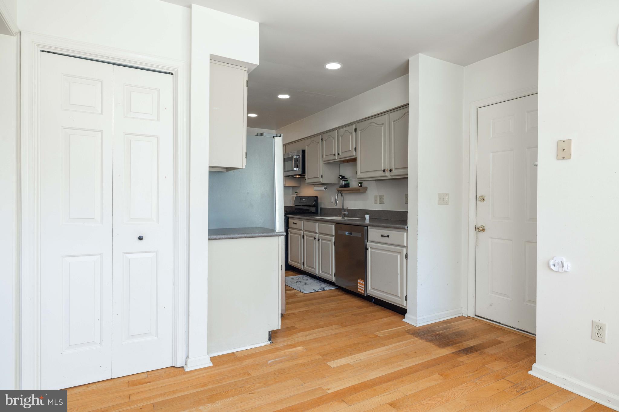 THE MEADOWS - Residential