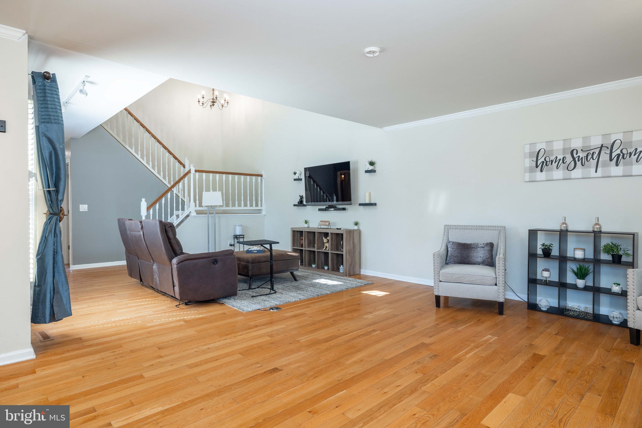 THE MEADOWS - Residential