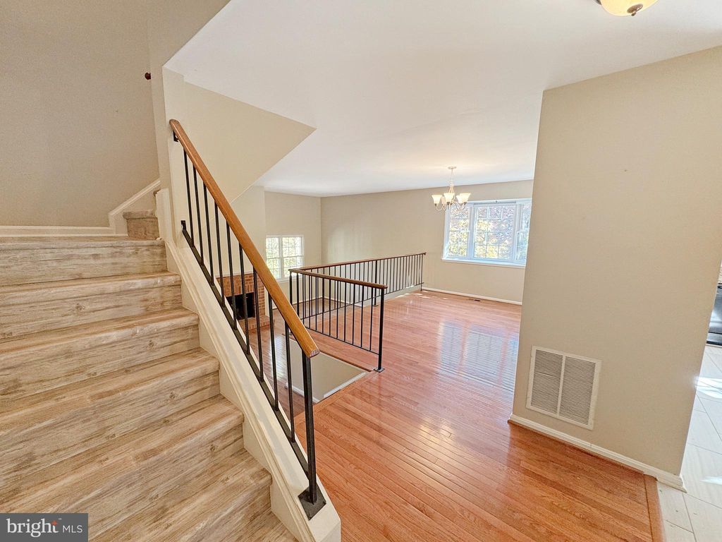 Photo of 11736 Dry River Court, RESTON, VA 20191 (MLS # VAFX2273294)