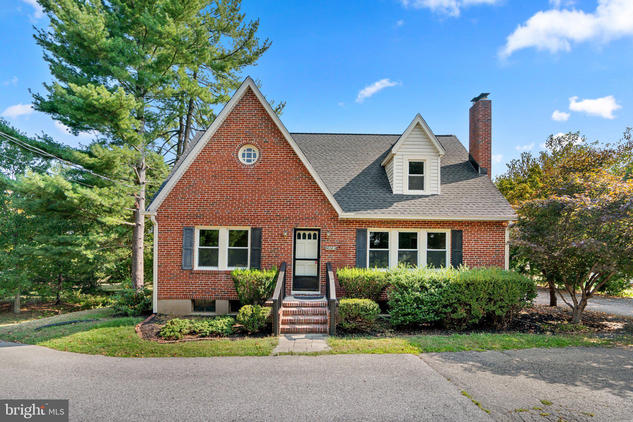 LONG GATE - Residential Lease