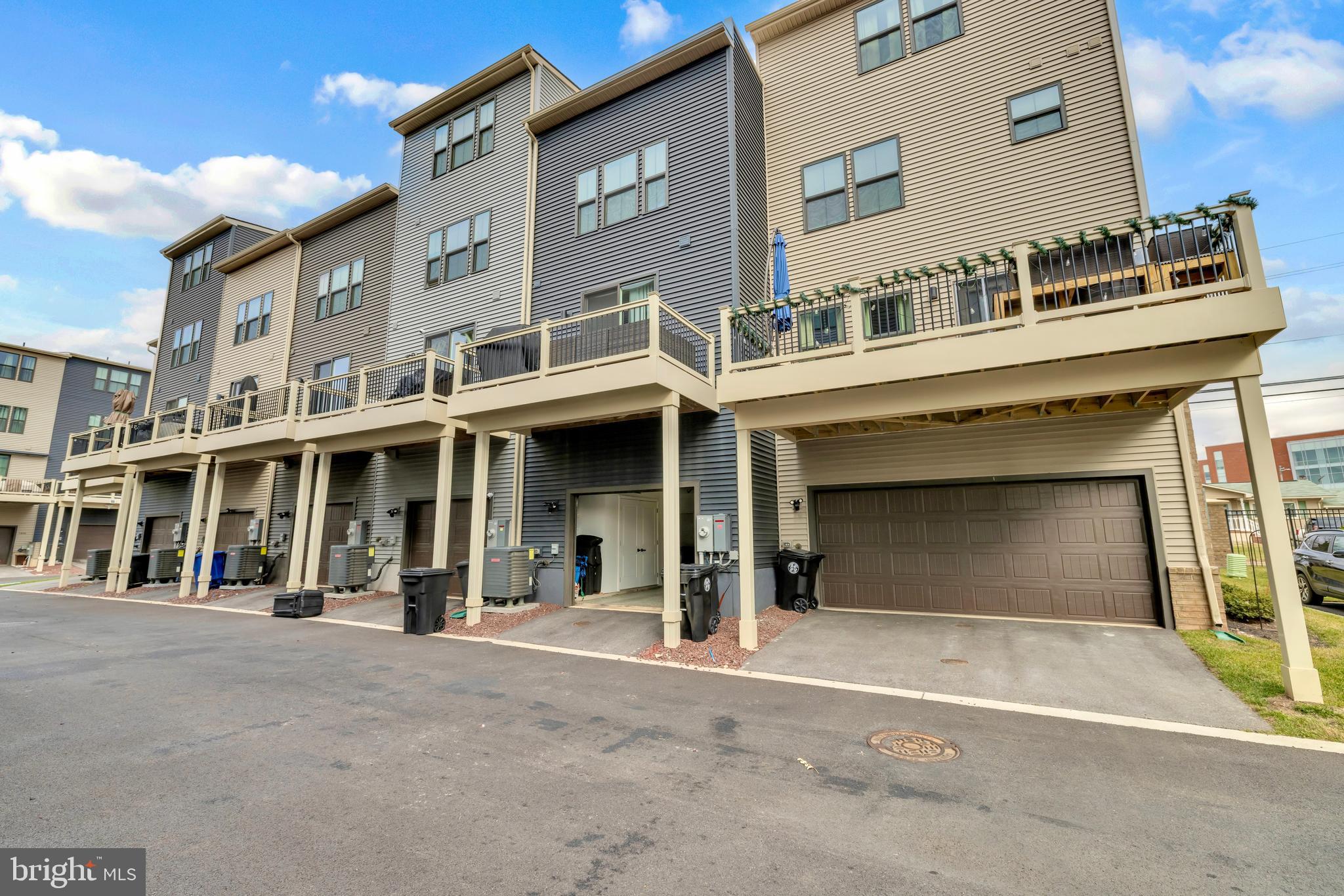 FOUNDRY STATION - Residential