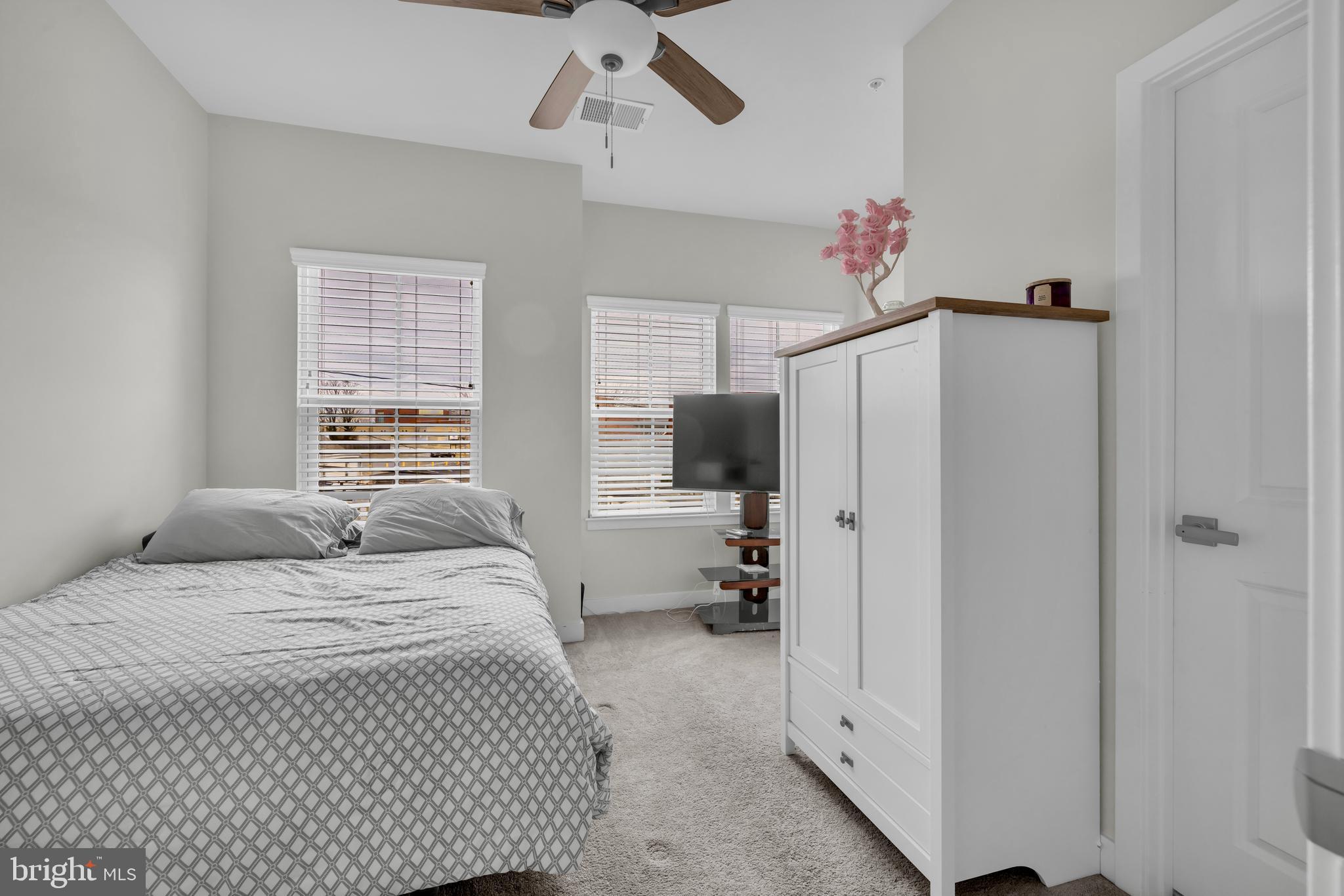 FOUNDRY STATION - Residential