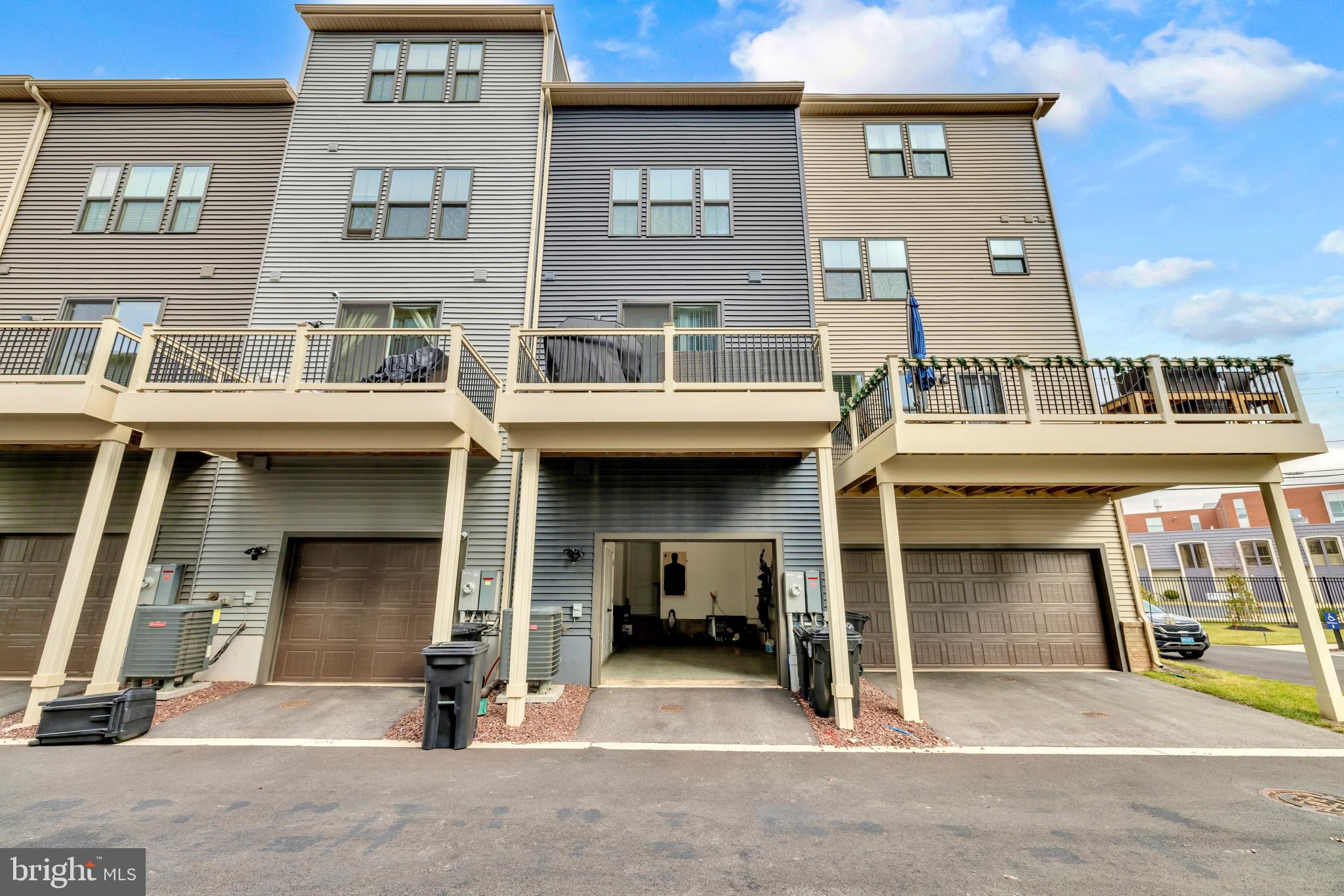 FOUNDRY STATION - Residential