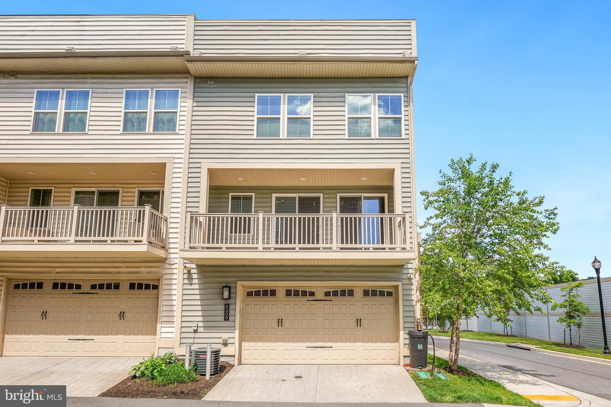 GREENBELT STATION - Residential