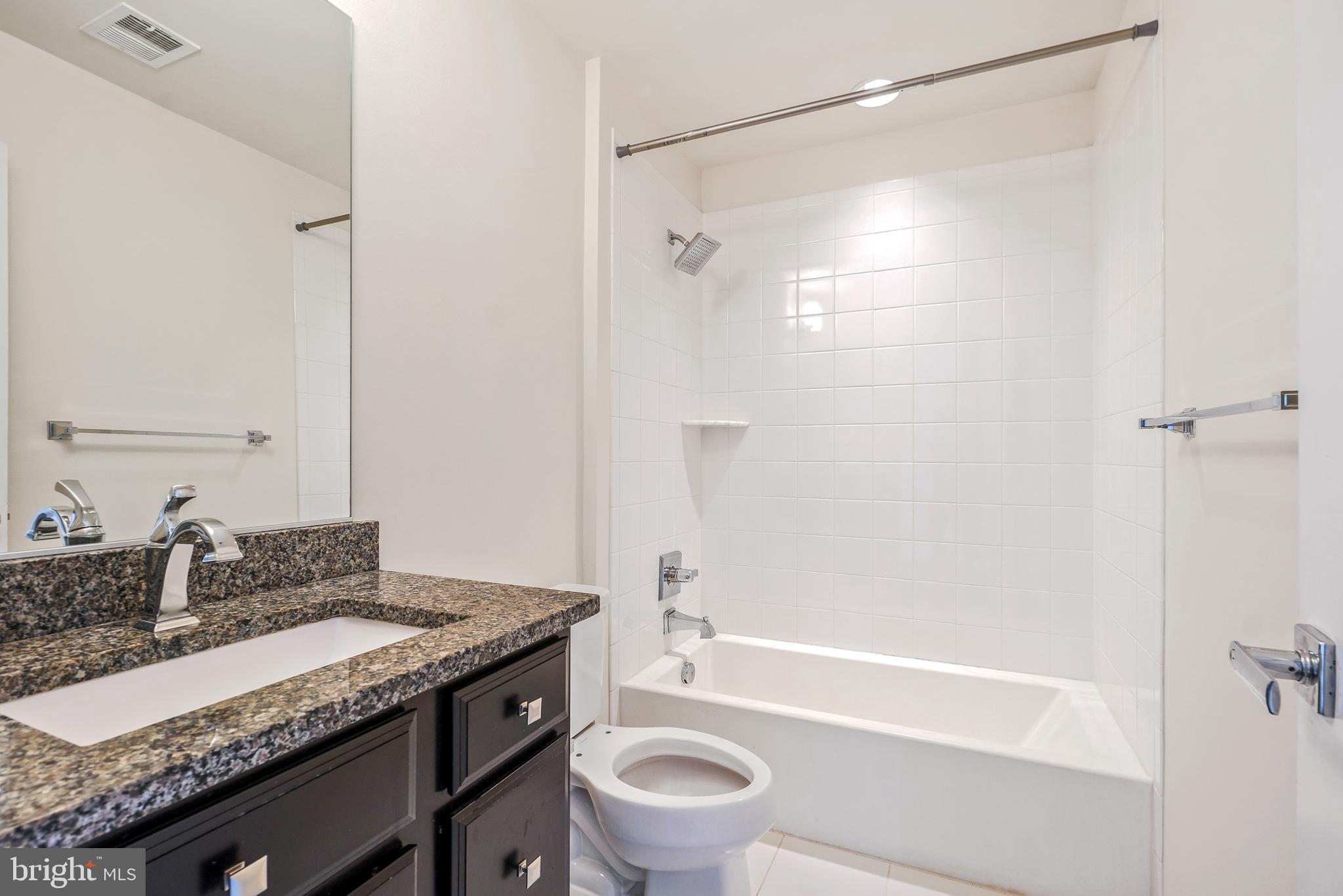 GREENBELT STATION - Residential