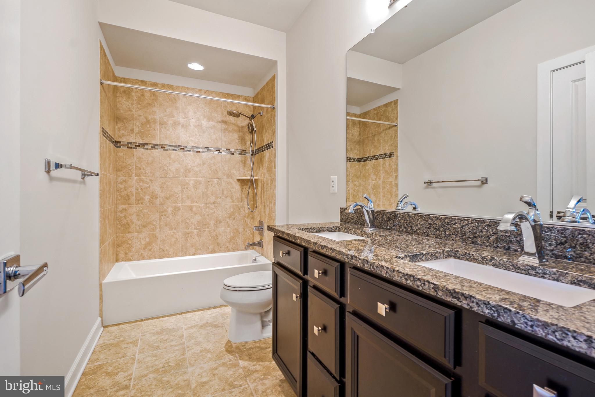 GREENBELT STATION - Residential