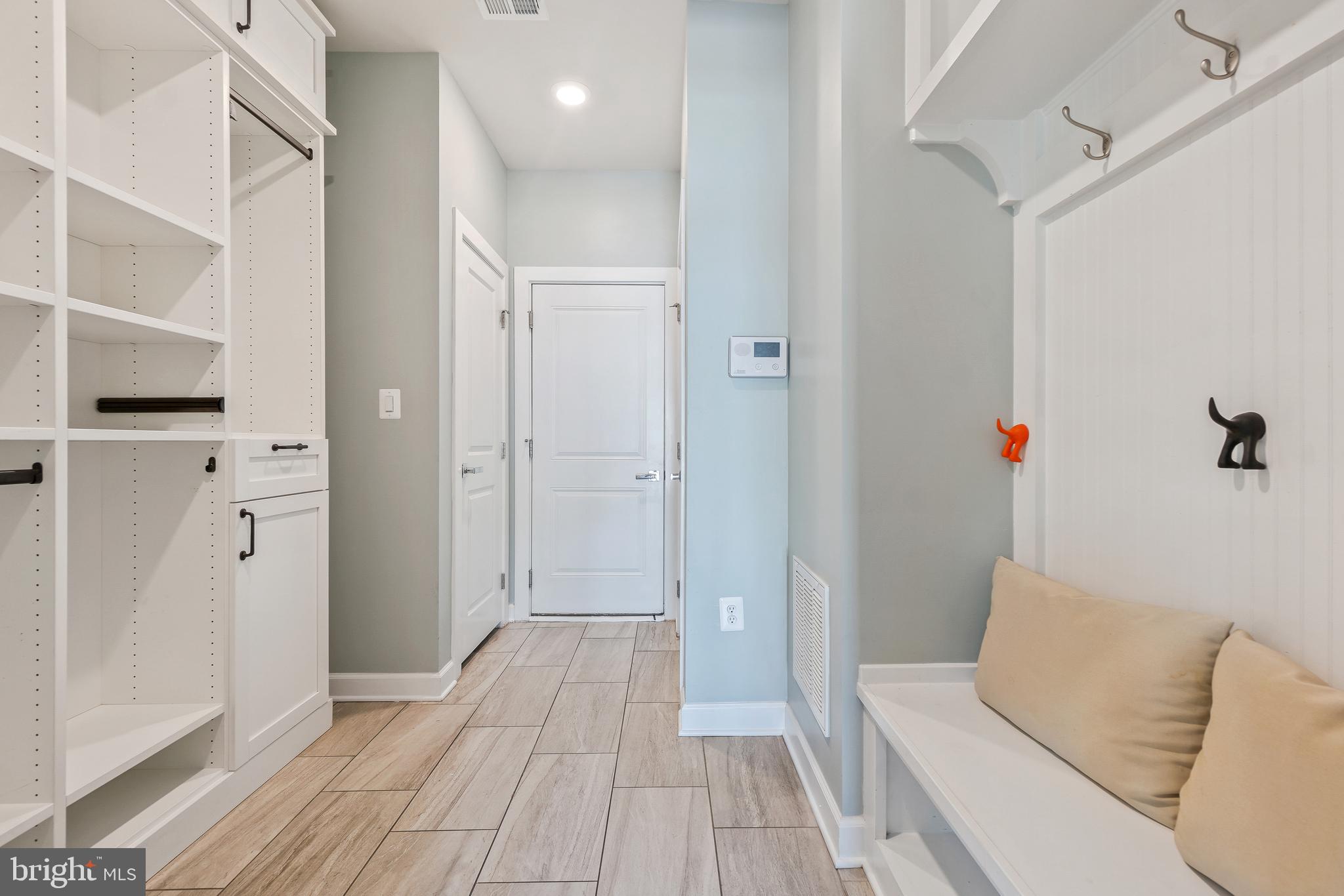 GREENBELT STATION - Residential