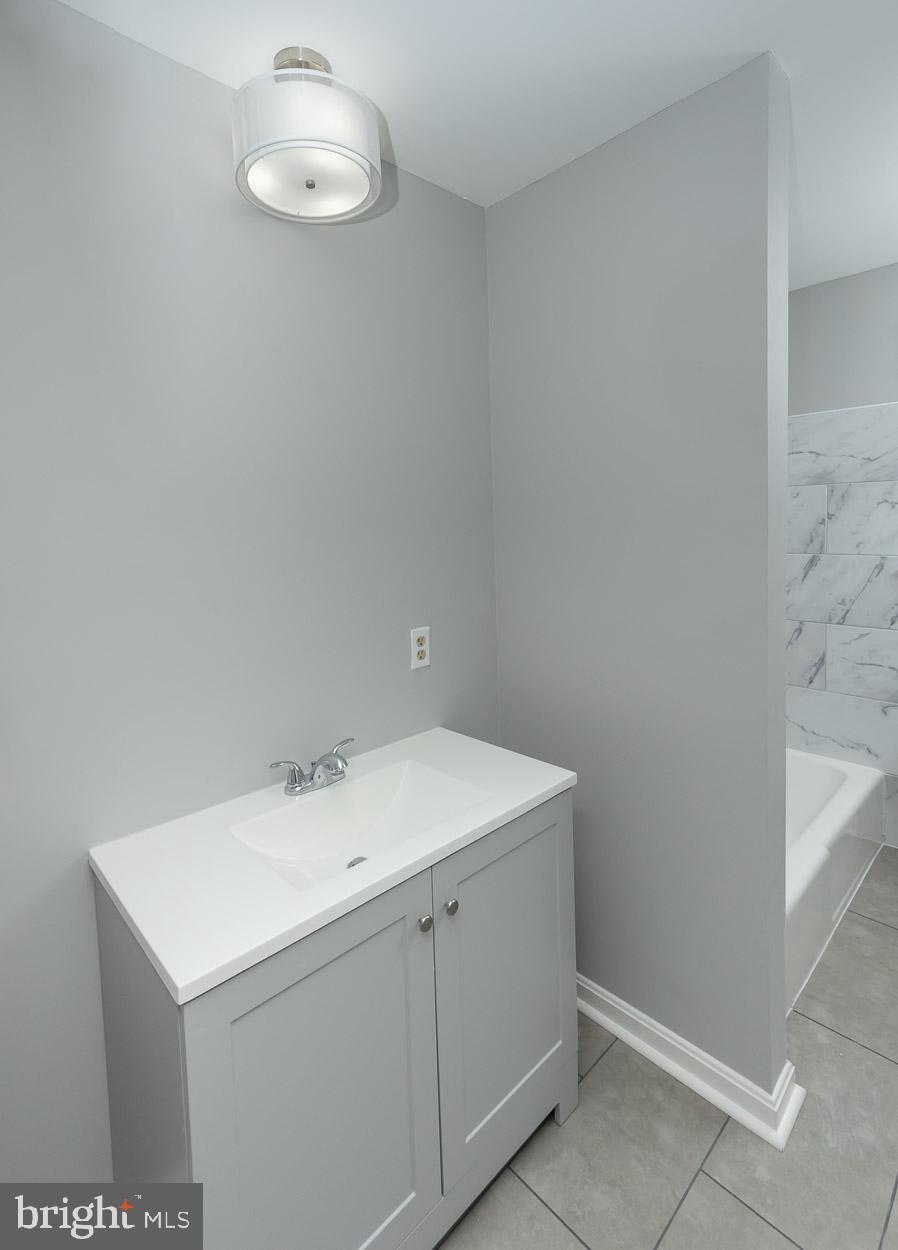 SWAN CREEK FARMS - Residential